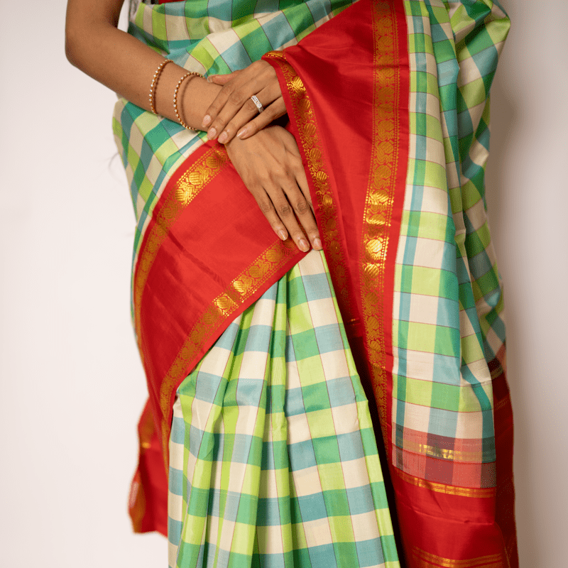 Basra Pearl and Cabbage Green Kanchipuram Kattam Basra Pearl and Cabbage Green Kanchipuram Kattam