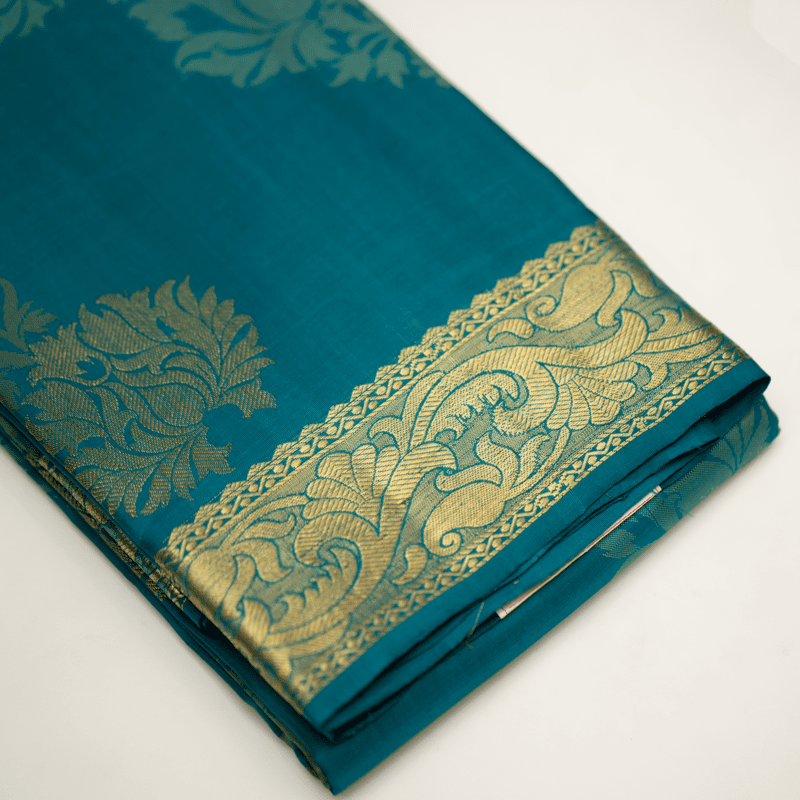 Plantation Green Kanchipuram with Kodi Jacquard Plantation Green Kanchipuram with Kodi Jacquard