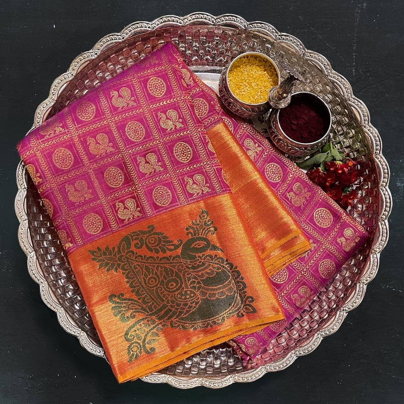 Scarlet Pink Kanchipuram with Passion flower Scarlet Pink Kanchipuram with Passion flower
