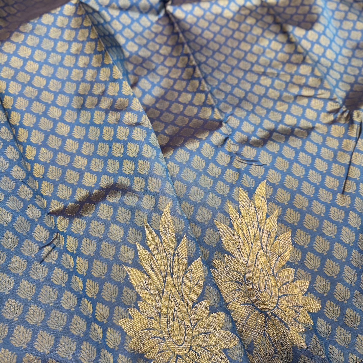 Emphasis Blue Kanchipuram Silk Saree