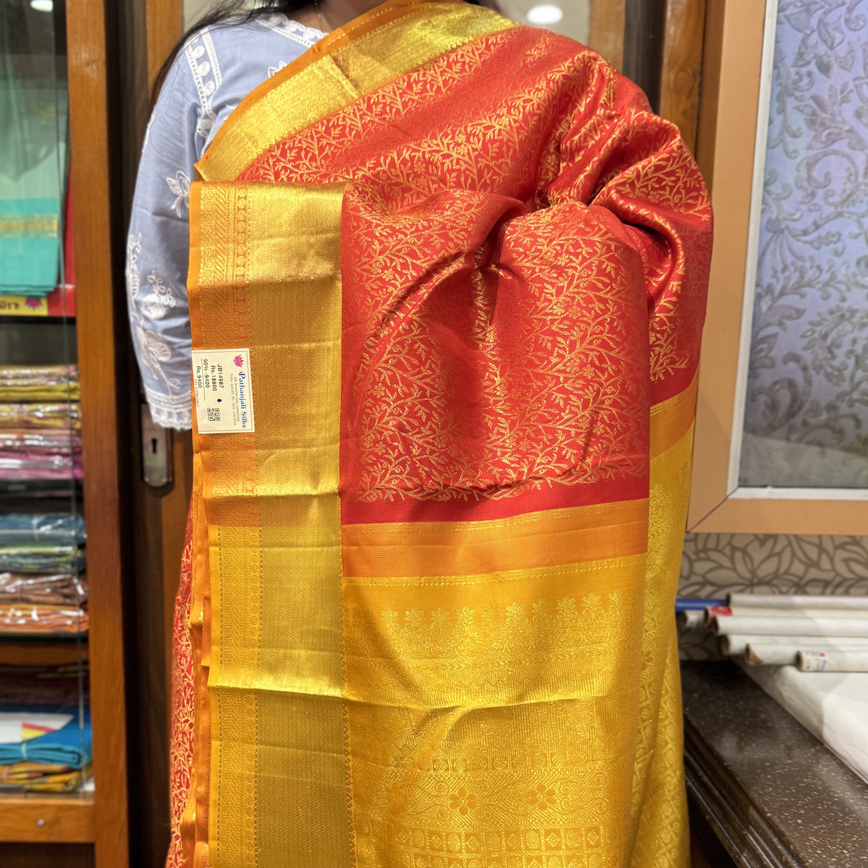Salsa Red Kanchipuram Silk Saree Salsa Red Kanchipuram Silk Saree