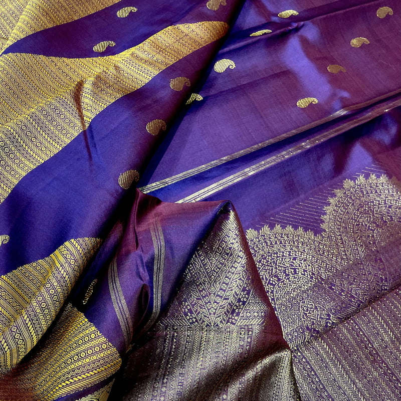 Blackcurrant Violet Kanchipuram with Honeycomb Yellow Blackcurrant Violet Kanchipuram with Honeycomb Yellow
