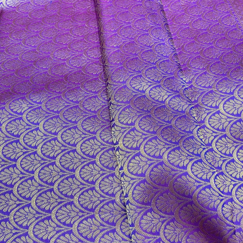 Twilight Blue Kanchipuram with Splendour Violet Twilight Blue Kanchipuram with Splendour Violet