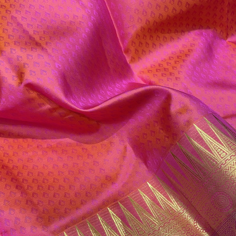 Salsa Pink Kanchipuram with Thilagam Embose Salsa Pink Kanchipuram with Thilagam Embose