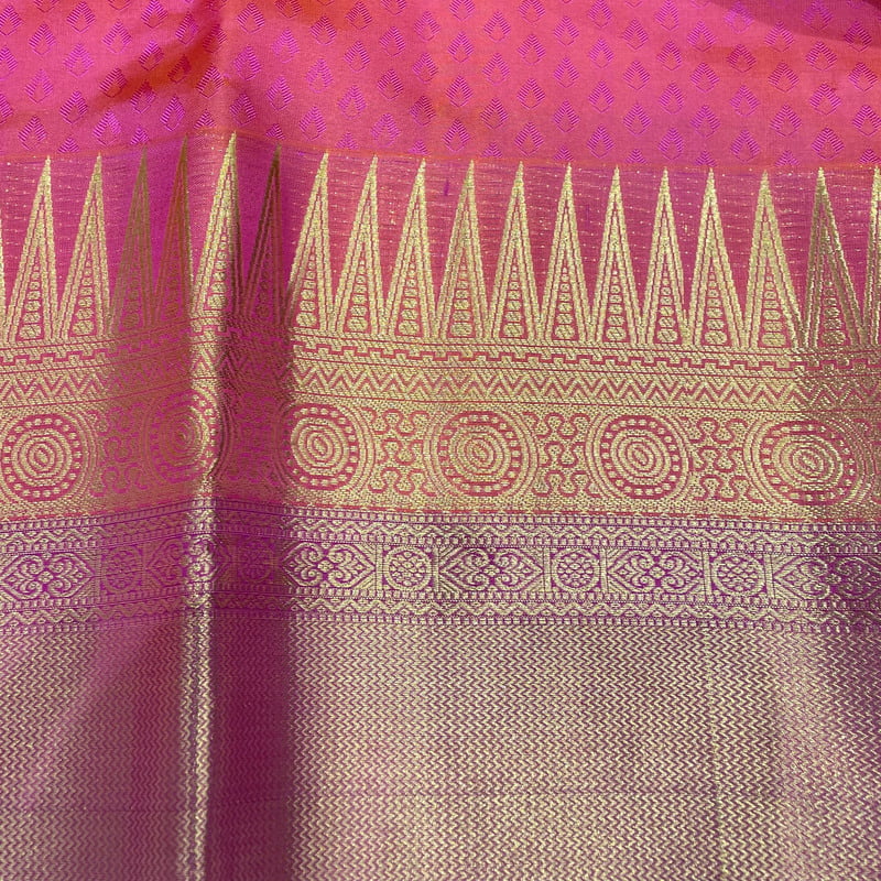 Salsa Pink Kanchipuram with Thilagam Embose Salsa Pink Kanchipuram with Thilagam Embose