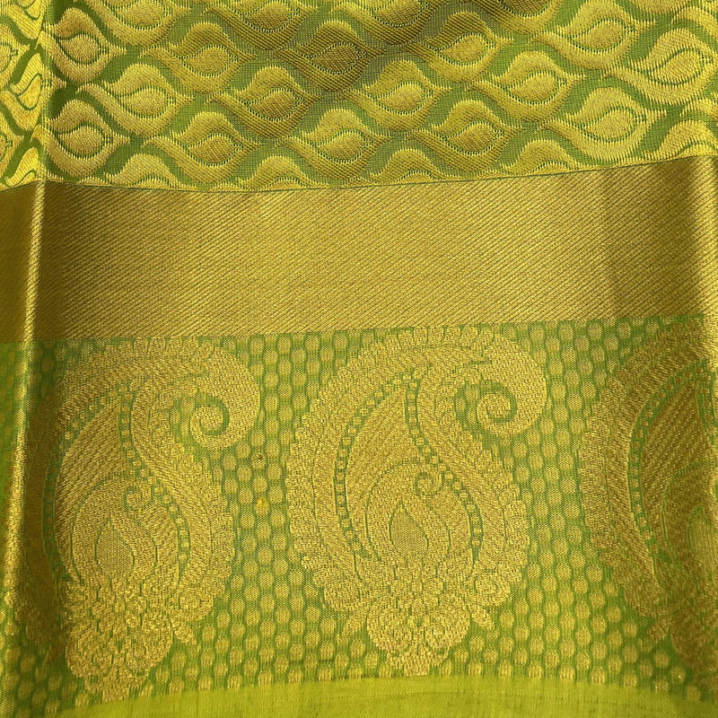 Meadow Green Kanchipuram with Leaf Green Meadow Green Kanchipuram with Leaf Green