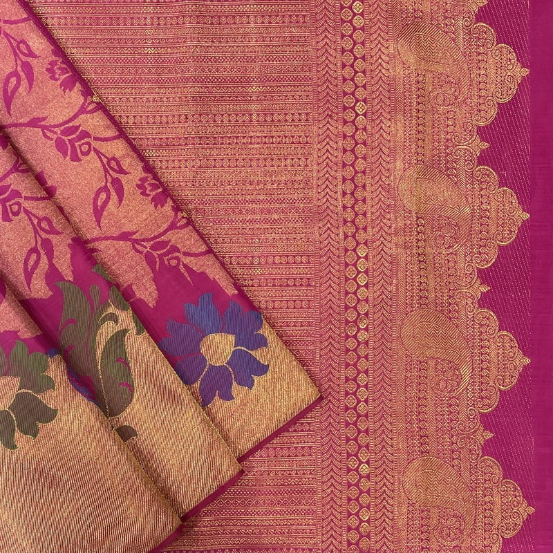Scarlet Pink Kanchipuram with Zaripettu Scarlet Pink Kanchipuram with Zaripettu