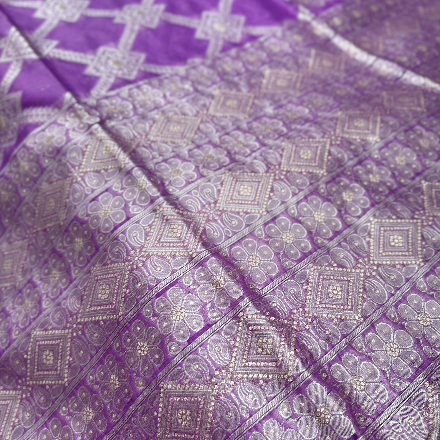 Impact Violet Banarasi Saree Impact Violet Banarasi Saree